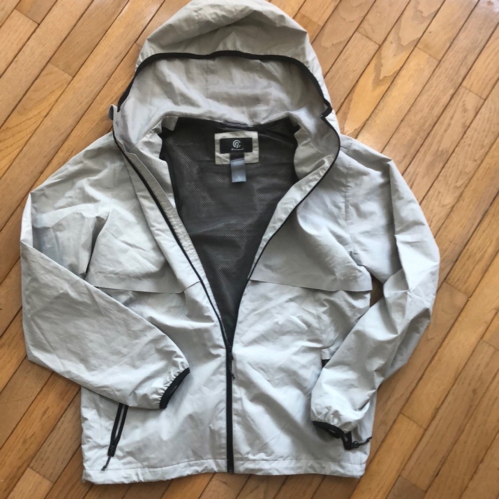 New, Champion “Packable” Windbreaker w/pockets. Grey, Size M. Great for travel!